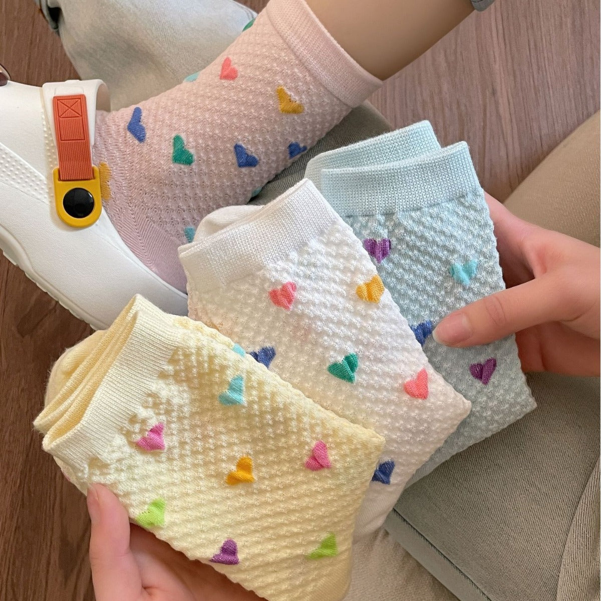 New Korean Style Love Heart Socks Soft Cotton Colorful Vivid Tone Women's Casual Socks