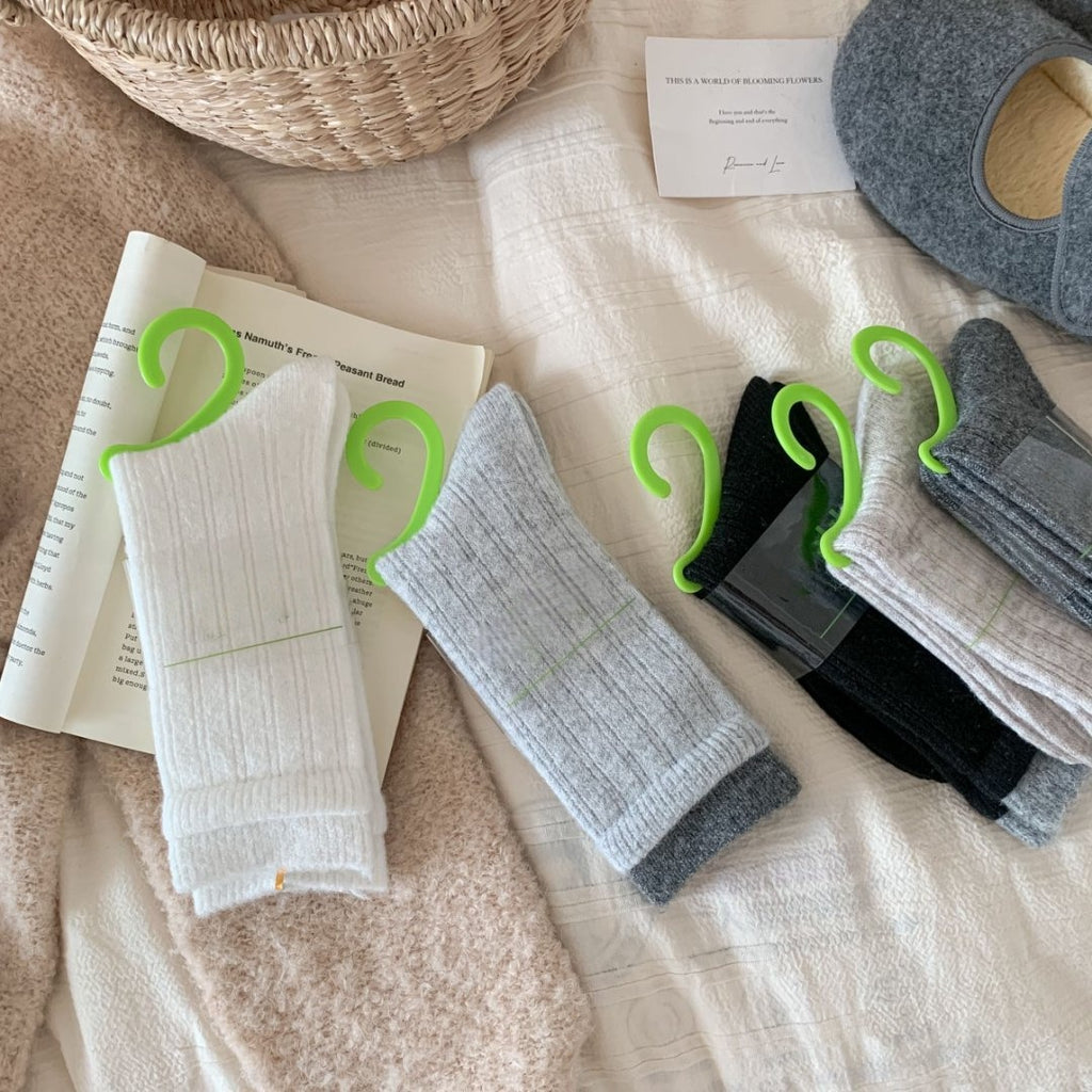 Women's Thick Wool Slouch Socks Fall Winter Breathable Seamless Crew Color-Block Double Ribbed Versatile Design