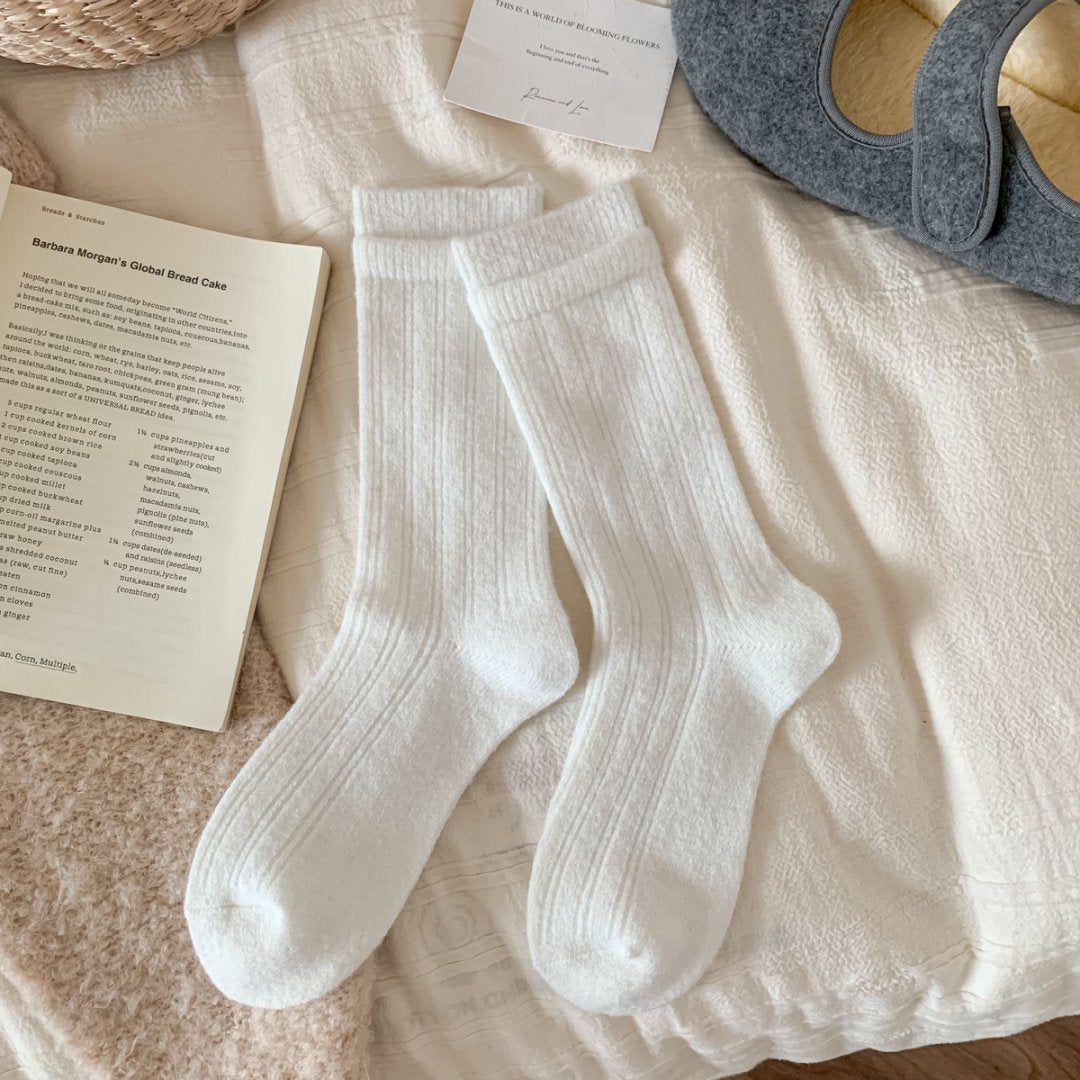 Women's Thick Wool Slouch Socks Fall Winter Breathable Seamless Crew Color-Block Double Ribbed Versatile Design