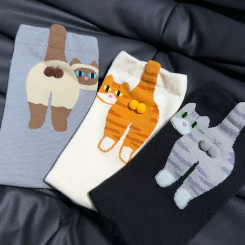 Breathable Women's Crew Socks 3D Cat Cartoon Design Pom-Pom Cotton Long Socks with Body Heat Function